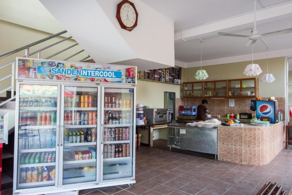 Sakal Guesthouse Restaurant & Bar Sihanoukville Extérieur photo