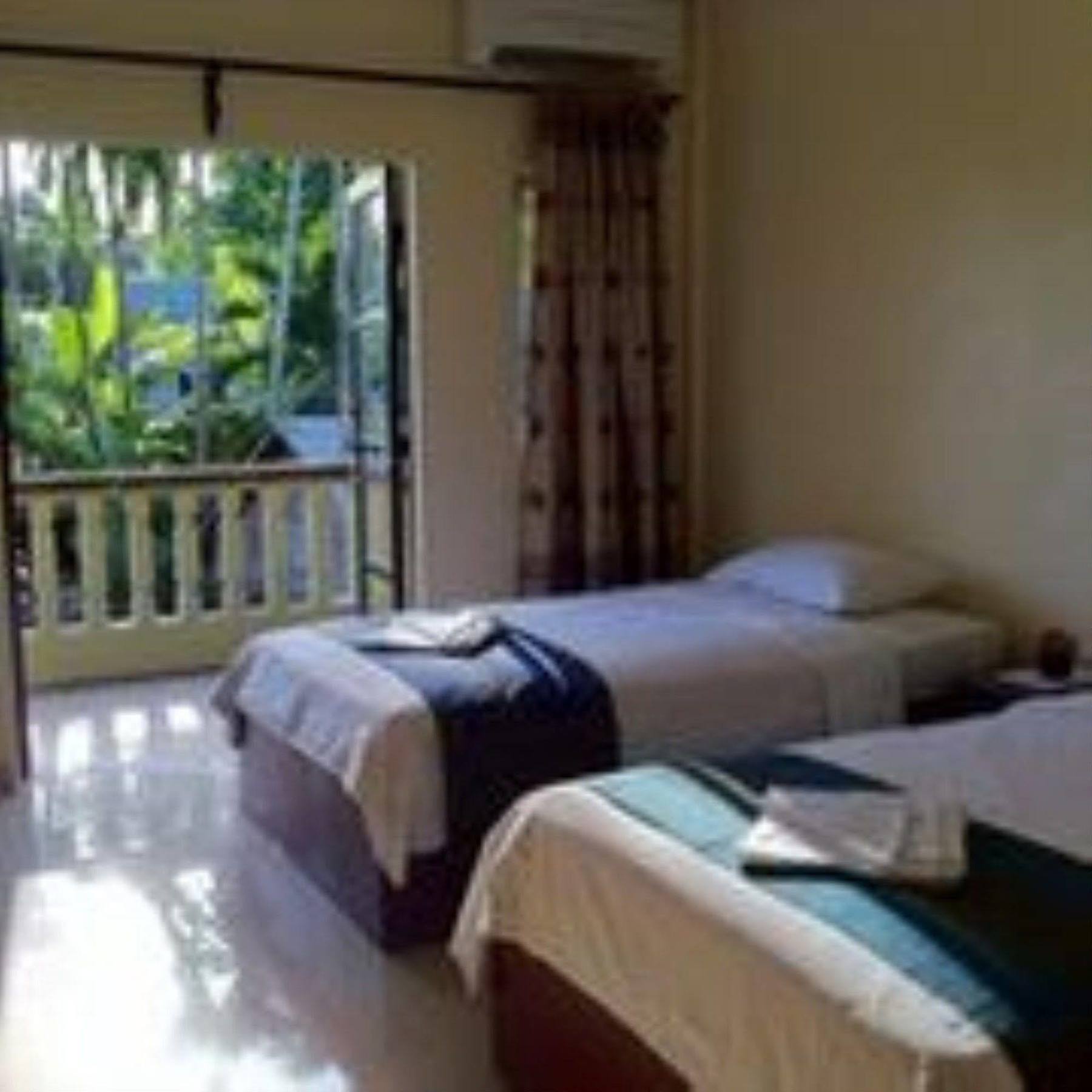 Sakal Guesthouse Restaurant & Bar Sihanoukville Extérieur photo