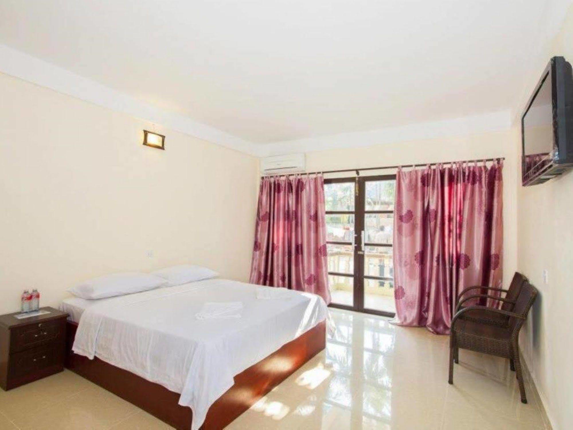 Sakal Guesthouse Restaurant & Bar Sihanoukville Extérieur photo