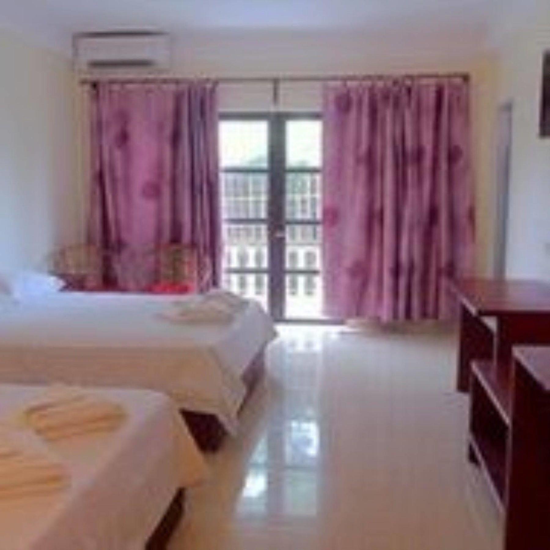 Sakal Guesthouse Restaurant & Bar Sihanoukville Extérieur photo